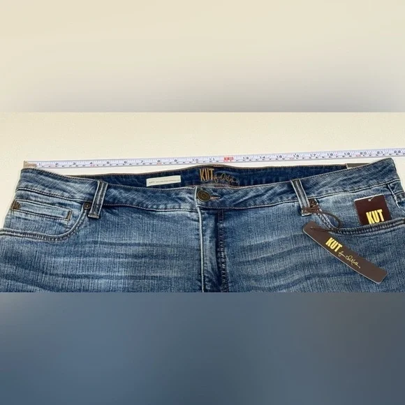 NEW KUT From The Kloth Women’s Katy High Rise Ankle Straight Jeans Plus Size 20W - Picture 12 of 12